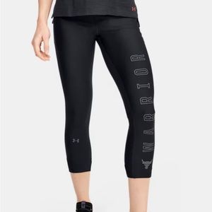 Under Armour Project Rock HeatGear warrior ankle crop pants.